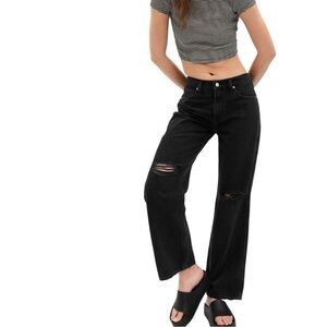 NWT GAP Baggy Low Rise Distressed Jeans Size 31/12